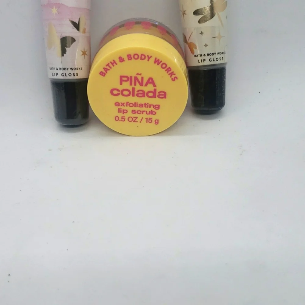 Bath and Body Works Lippy Lip Care Bundle Lip Scrub & Lip Gloss 3-Piece Set